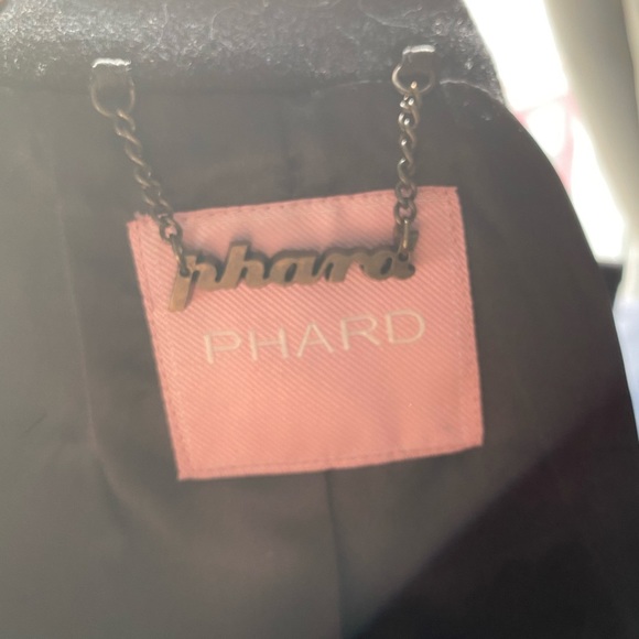 Black coat - Picture 2 of 3